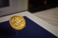 Melbourne Museum Displays Rare System Mint 1887 £5 Proof